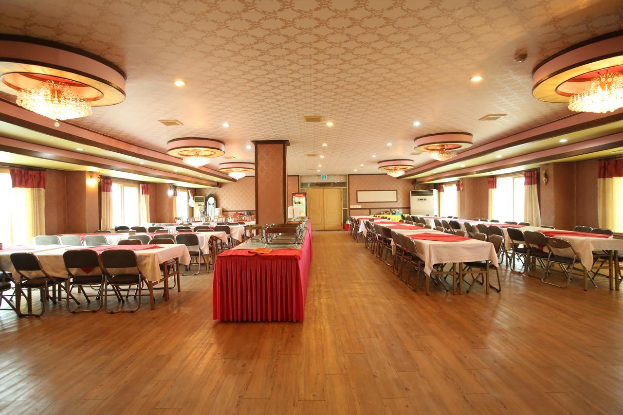 Namwon Hotel Exterior photo